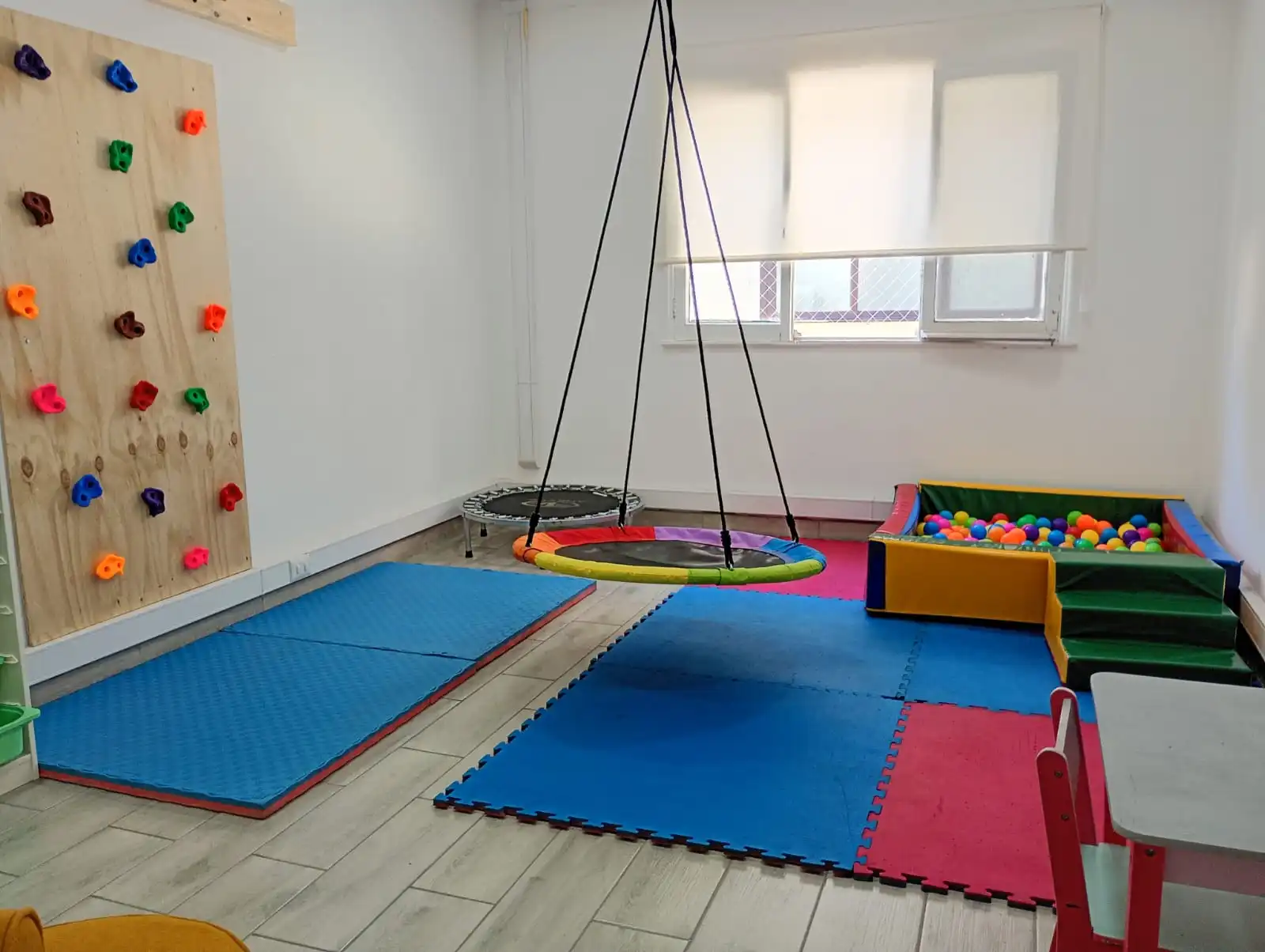 sala to